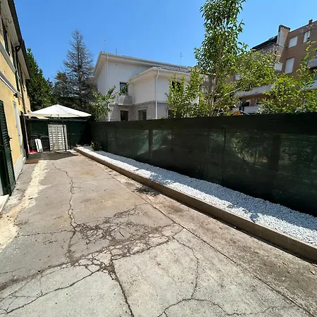 Casa Indipendente A Ferienhaus